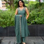 Kala Creation Beautiful Neckline Embroidered Work Sleeveless Kurta Pant And Dupatta Set
