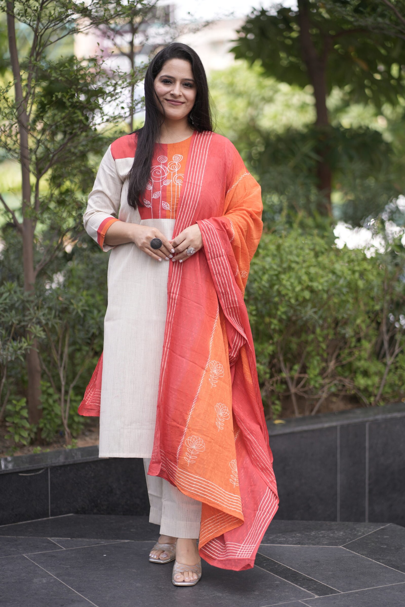 Kala Creation Plain Kurta Pant And Dupatta Set