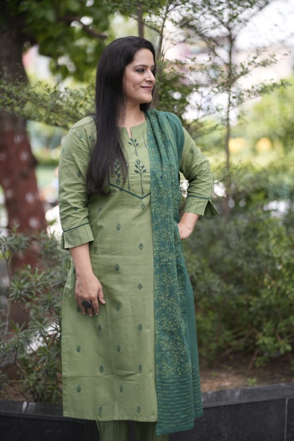 Kala Creation Neckyoke Embroidered Work Kurta Pant And Dupatta Set - Image 5