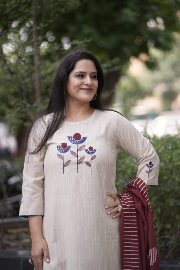 Kala Creation Beautiful Embroidered Work Palin Straight Cut Kurta Pant And Dupatta Set - Image 3