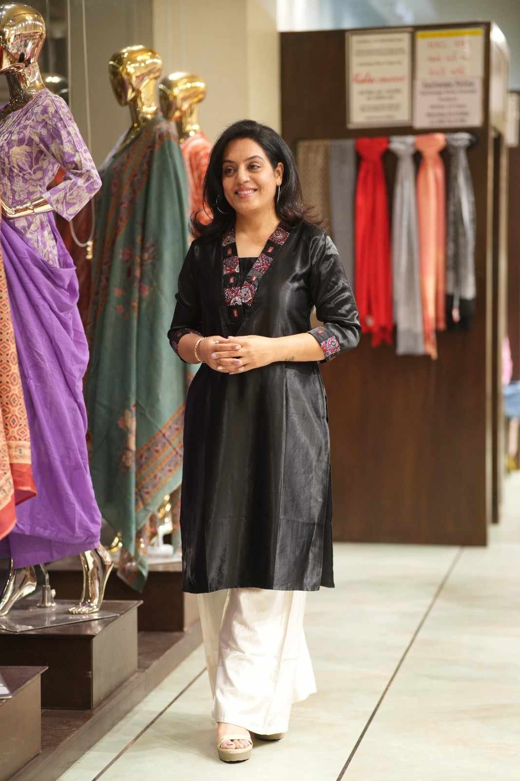 Kala Creation Beautiful V Neckline Mirror Work Plain Kurti Black