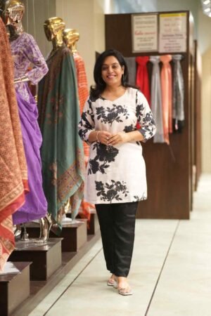 Kala Creation Beautiful Digital Printed Muslin Silk Kurta Pant Set