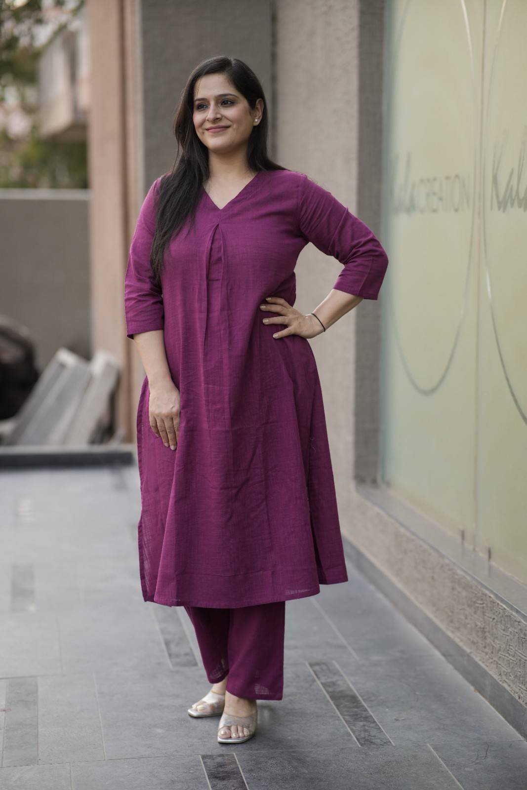 Kala Creation Plain V-Neck Kurta Pant Set