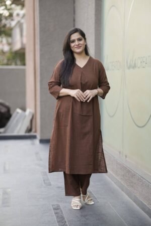 Kala Creation Plain V-Neck Kurta Pant Set