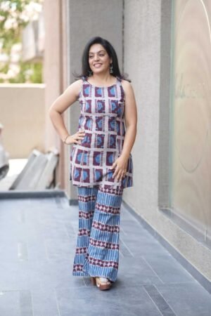 Kala Creation Beautiful Sleeveless Cotton Short Kurta And Pant Set Co-Ord Set