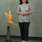 Kala Creation Floral elegance Trendy Muslin Silk Short Kurti Casual & Office Wear
