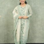 Kala Creation Women's Elegant Pastel Green Straight Kurta With Dupatta Set
