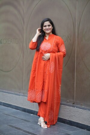 Kala Creation Bandhani Style Printed Ethnic Suit Sets With Matching Dupatta