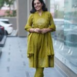 Kala Creation Bandhani Style Printed Ethnic Suit Sets With Matching Dupatta